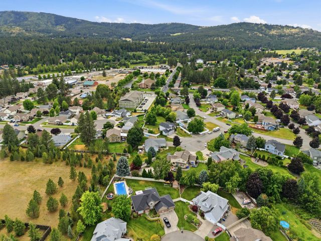 3825 S Bates Ct, Spokane, WA 99206