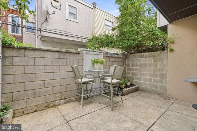 2241 S CARLISLE ST, Philadelphia, PA 19145