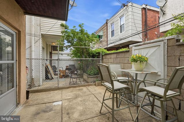 2241 S CARLISLE ST, Philadelphia, PA 19145