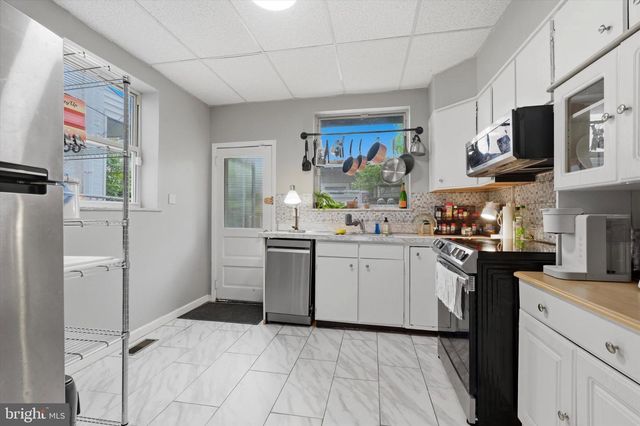 2241 S CARLISLE ST, Philadelphia, PA 19145