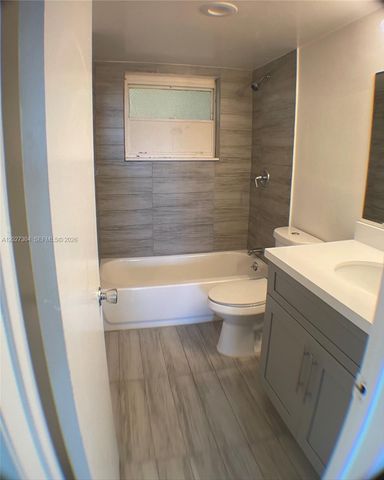 12590 NE 16th Avenue 610, North Miami, FL 33161