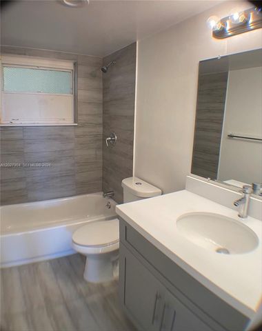 12590 NE 16th Avenue 610, North Miami, FL 33161