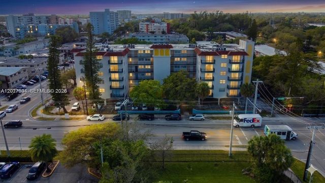 12590 NE 16th Avenue 610, North Miami, FL 33161