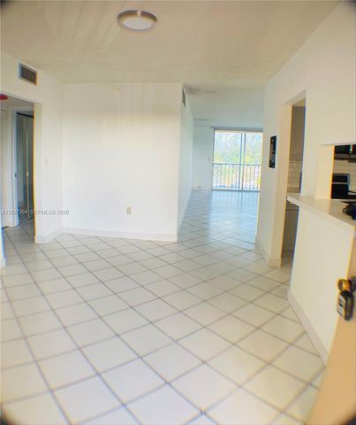 12590 NE 16th Avenue 610, North Miami, FL 33161