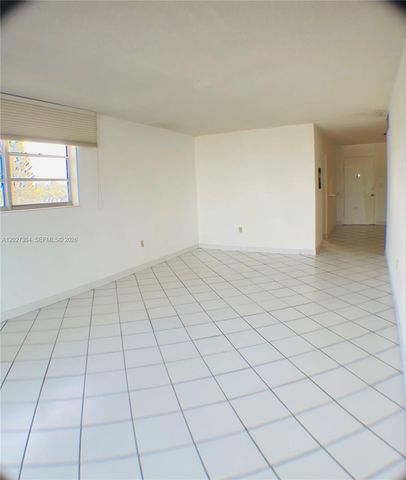 12590 NE 16th Avenue 610, North Miami, FL 33161