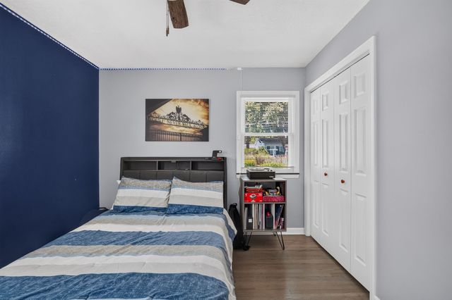 2415 Melrose Avenue, Ames, IA 50010