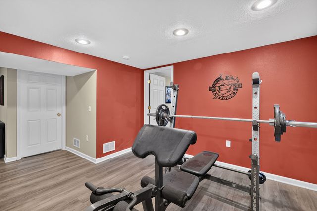 2415 Melrose Avenue, Ames, IA 50010