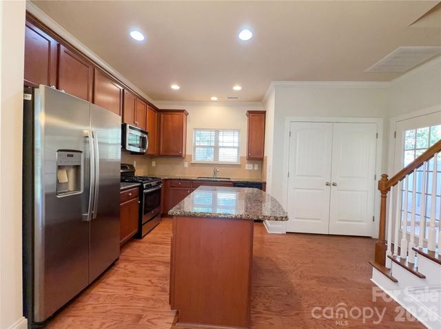 112 Coral Lane, Mooresville, NC 28117