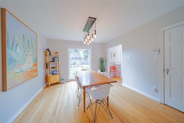 627 N Oak Cliff Boulevard, Dallas, TX 75208