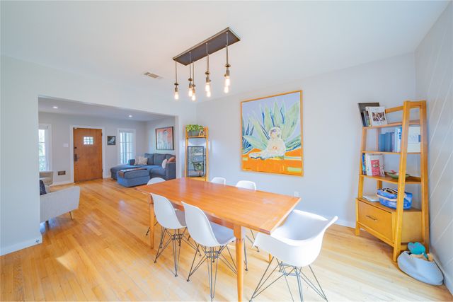 627 N Oak Cliff Boulevard, Dallas, TX 75208