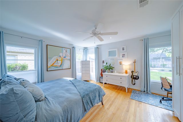 627 N Oak Cliff Boulevard, Dallas, TX 75208