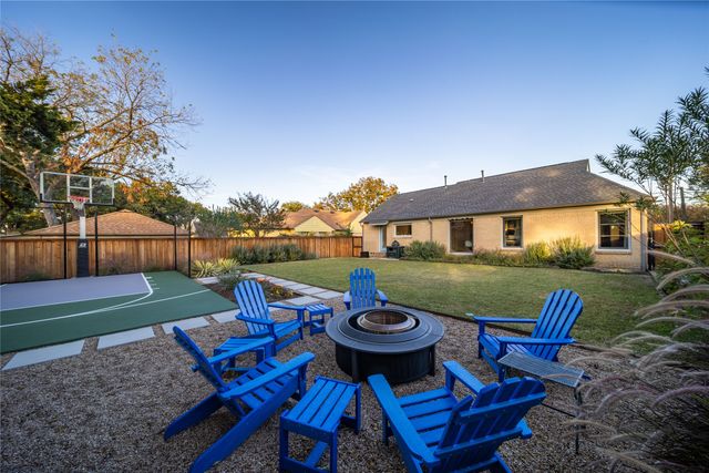 627 N Oak Cliff Boulevard, Dallas, TX 75208