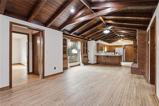 9622 Sagamore Road, Leawood, KS 66206