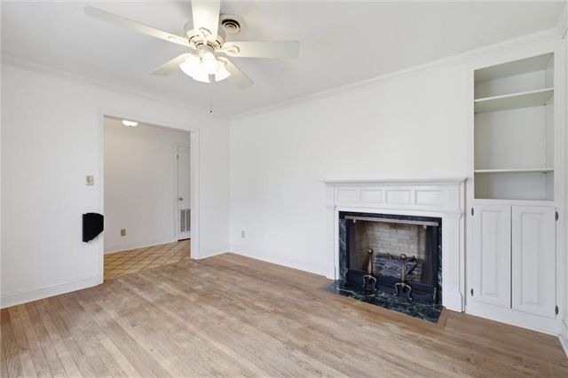 9622 Sagamore Road, Leawood, KS 66206