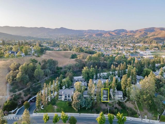 5704 Skyview Way E, Agoura Hills, CA 91301