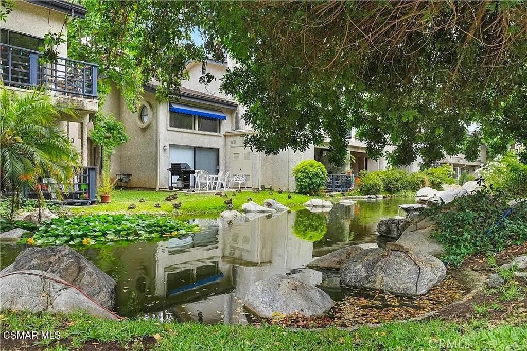 5704 Skyview Way E, Agoura Hills, CA 91301