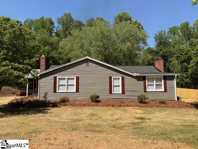 653 Enoree Road, Travelers Rest, SC 29690