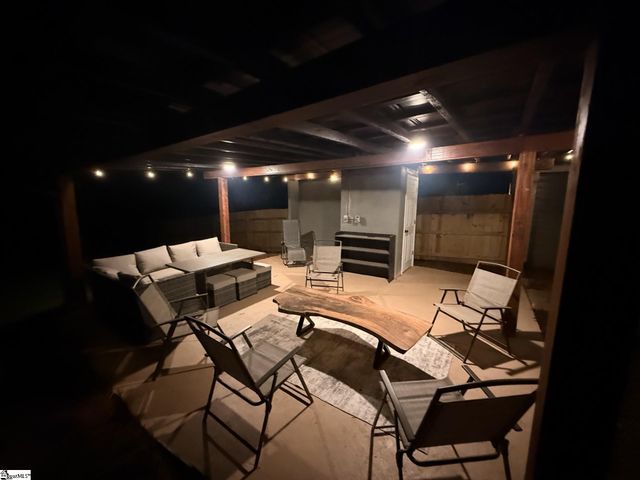 653 Enoree Road, Travelers Rest, SC 29690