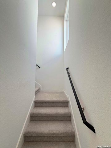 7637 Barcelo Way, San Antonio, TX 78263