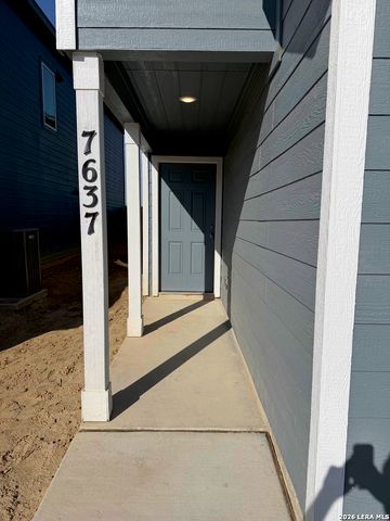 7637 Barcelo Way, San Antonio, TX 78263