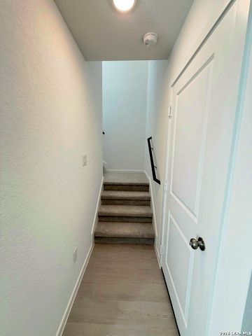 7637 Barcelo Way, San Antonio, TX 78263