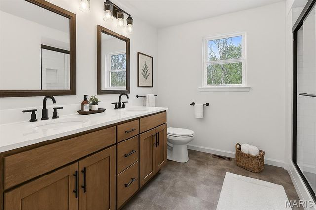 830 Stone Gate Drive, De Soto, MO 63020