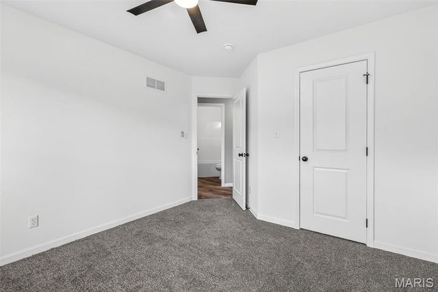 830 Stone Gate Drive, De Soto, MO 63020