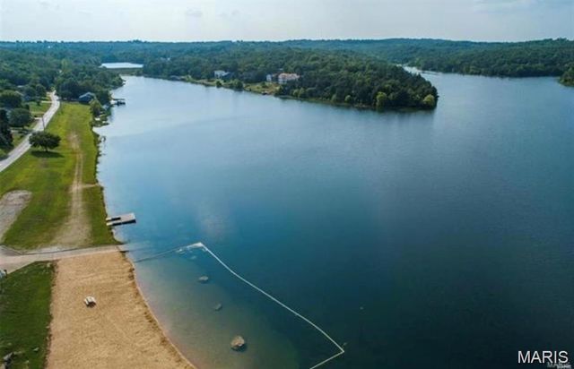 830 Stone Gate Drive, De Soto, MO 63020