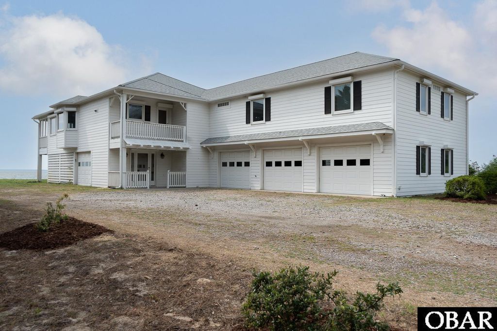 Image 23 of property listing at 100 Mill Point Lot 31, Kitty Hawk, NC 27949