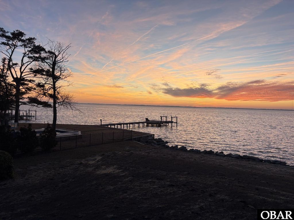 Image 28 of property listing at 100 Mill Point Lot 31, Kitty Hawk, NC 27949