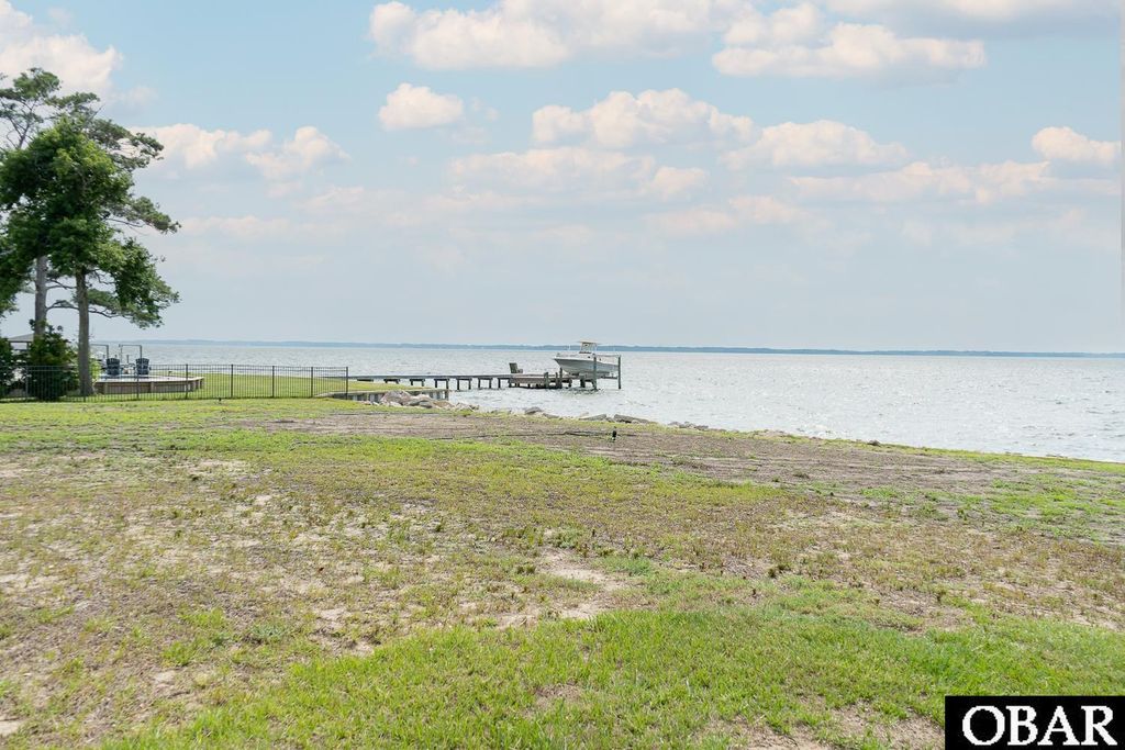 Image 57 of property listing at 100 Mill Point Lot 31, Kitty Hawk, NC 27949