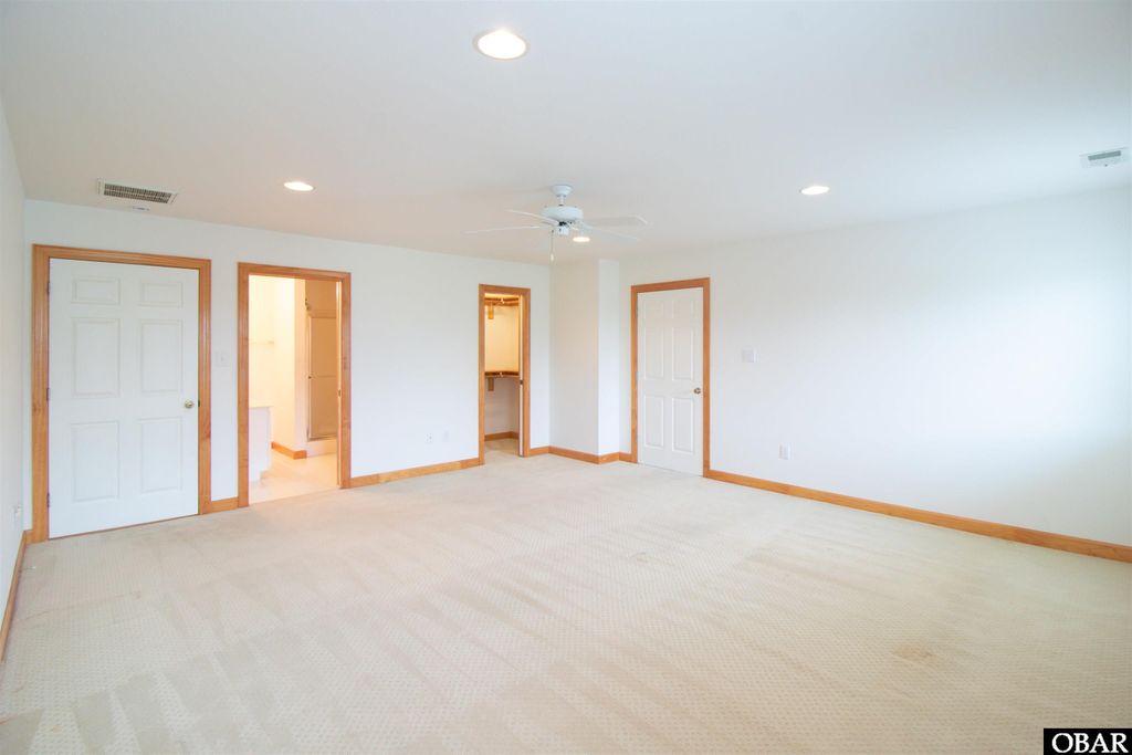 Image 60 of property listing at 100 Mill Point Lot 31, Kitty Hawk, NC 27949