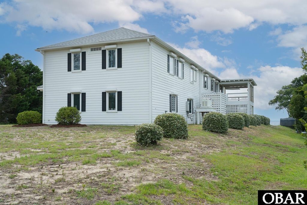 Image 71 of property listing at 100 Mill Point Lot 31, Kitty Hawk, NC 27949