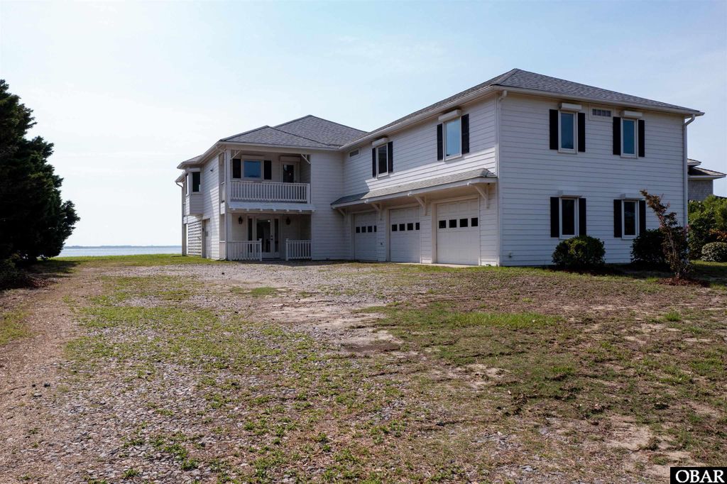 Image 72 of property listing at 100 Mill Point Lot 31, Kitty Hawk, NC 27949