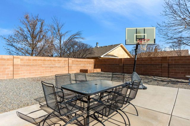 9604 Palomita Court NW, Albuquerque, NM 87114
