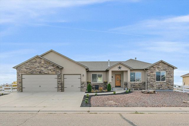 399 Corvette Circle, Fort Lupton, CO 80621