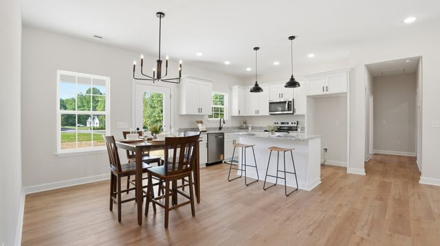319 Bains Rd, Hillsboro, TN 37342