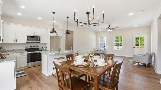 319 Bains Rd, Hillsboro, TN 37342