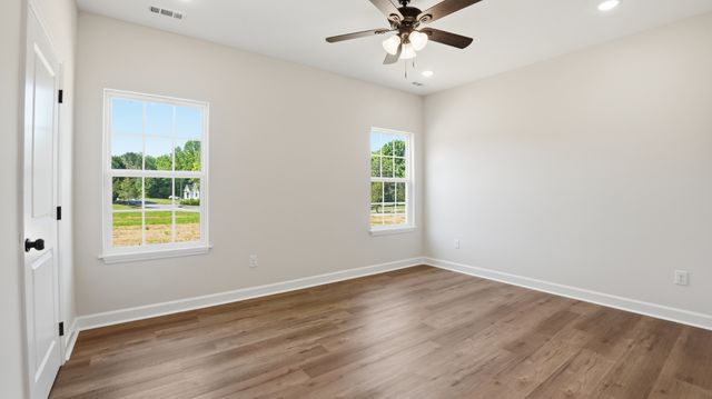 319 Bains Rd, Hillsboro, TN 37342