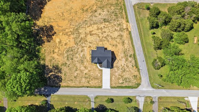 319 Bains Rd, Hillsboro, TN 37342