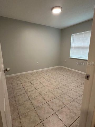 10405 N JASMINE AVENUE A, Tampa, FL 33612