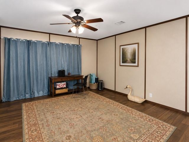 152 Lake Shadows Circle, Gun Barrel City, TX 75156
