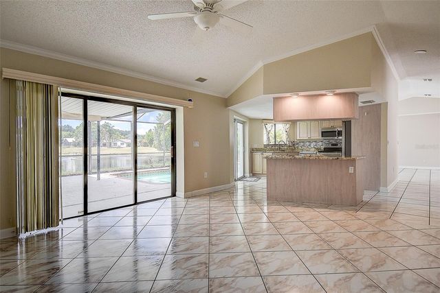 2876 LAKE VALENCIA BOULEVARD E, Palm Harbor, FL 34684