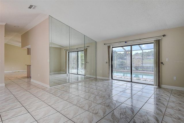 2876 LAKE VALENCIA BOULEVARD E, Palm Harbor, FL 34684