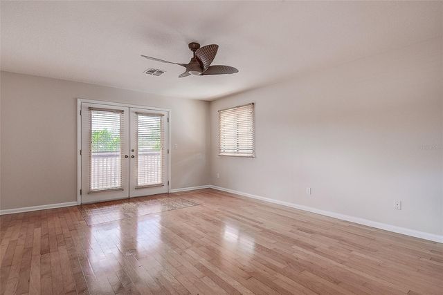 2876 LAKE VALENCIA BOULEVARD E, Palm Harbor, FL 34684