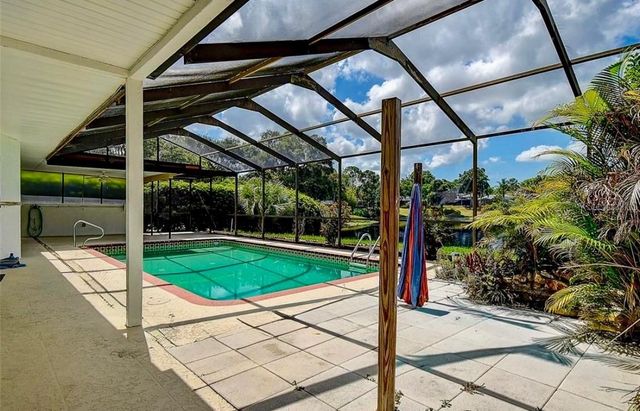 2876 LAKE VALENCIA BOULEVARD E, Palm Harbor, FL 34684