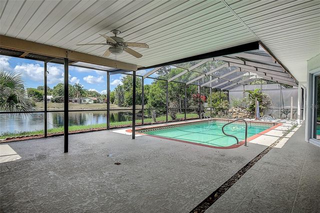 2876 LAKE VALENCIA BOULEVARD E, Palm Harbor, FL 34684