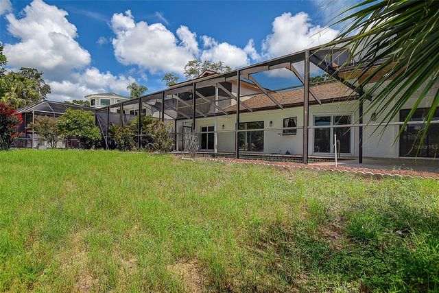 2876 LAKE VALENCIA BOULEVARD E, Palm Harbor, FL 34684