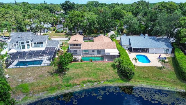2876 LAKE VALENCIA BOULEVARD E, Palm Harbor, FL 34684
