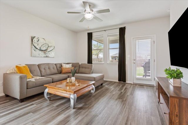 117 Red Cedar CT, Georgetown, TX 78628